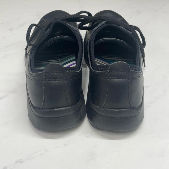 Dansko Black Leather Water-Resistant Lace Up Sneakers Size 36 - Picture 6 of 7